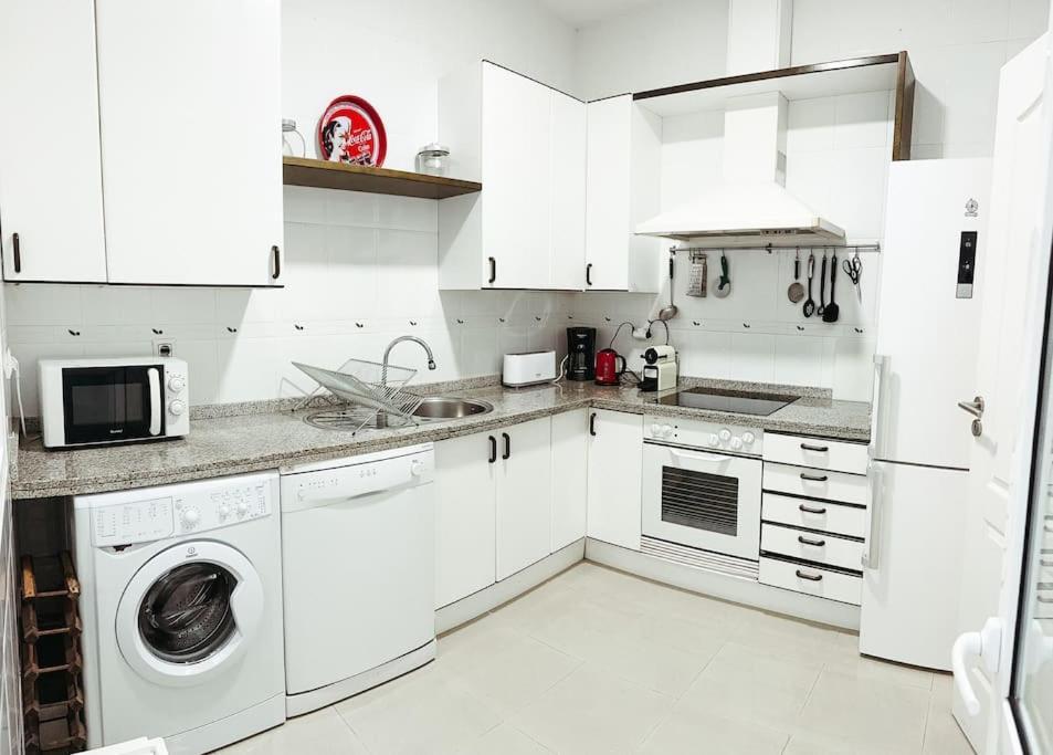 Stylish Andalusian House In Historical Center * Sewilla
