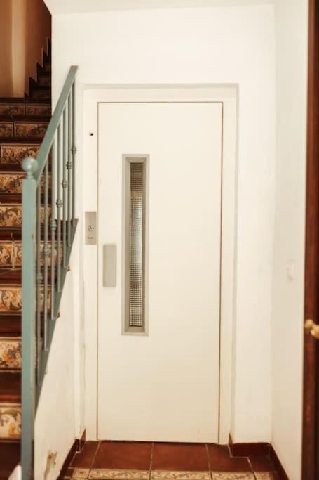 Stylish Andalusian House In Historical Center Apartament *